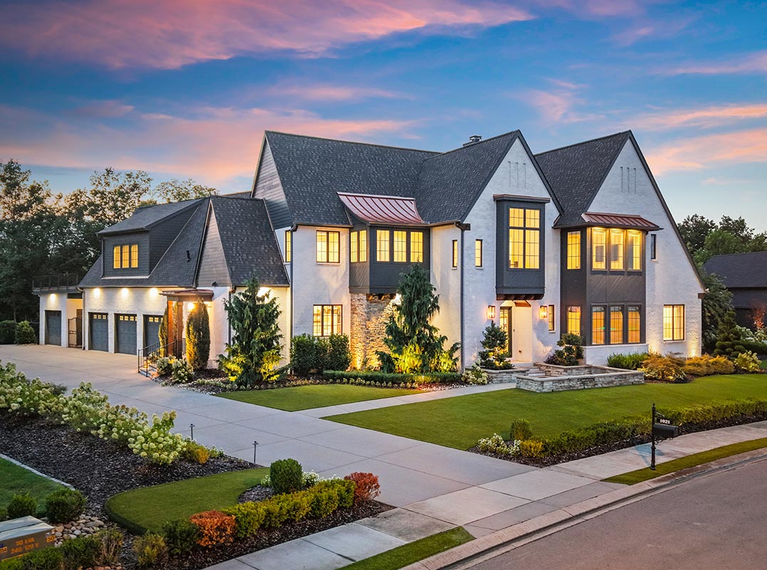 Murfreesboro Masterpiece with Outdoor Oasis